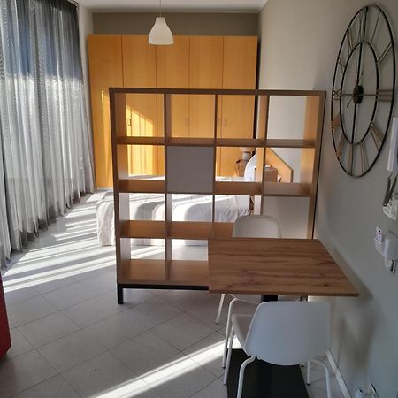 Gerenzano Apartments エクステリア 写真