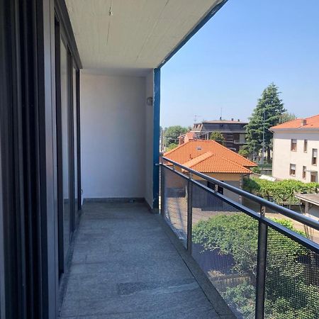 Gerenzano Apartments エクステリア 写真