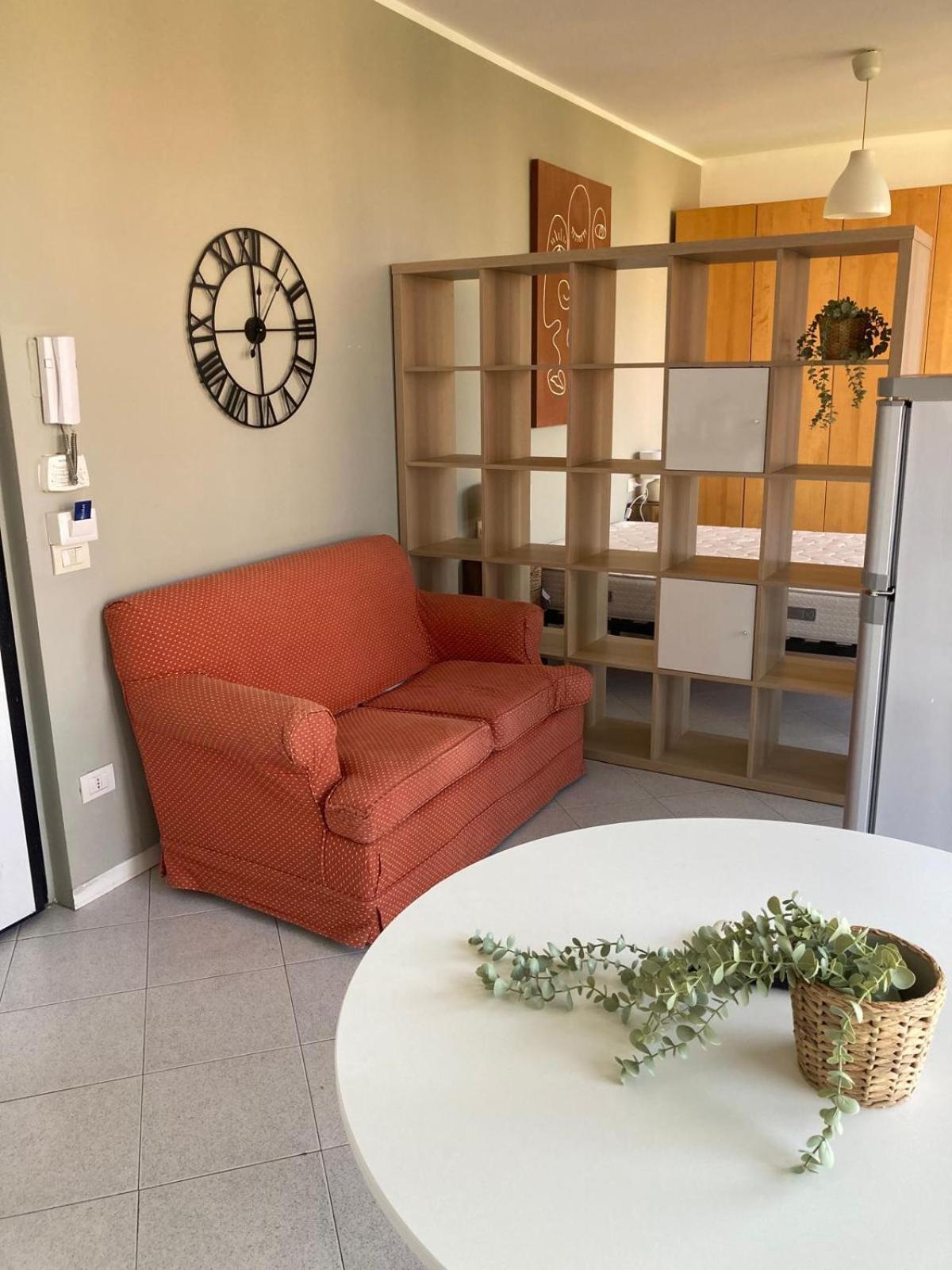Gerenzano Apartments エクステリア 写真