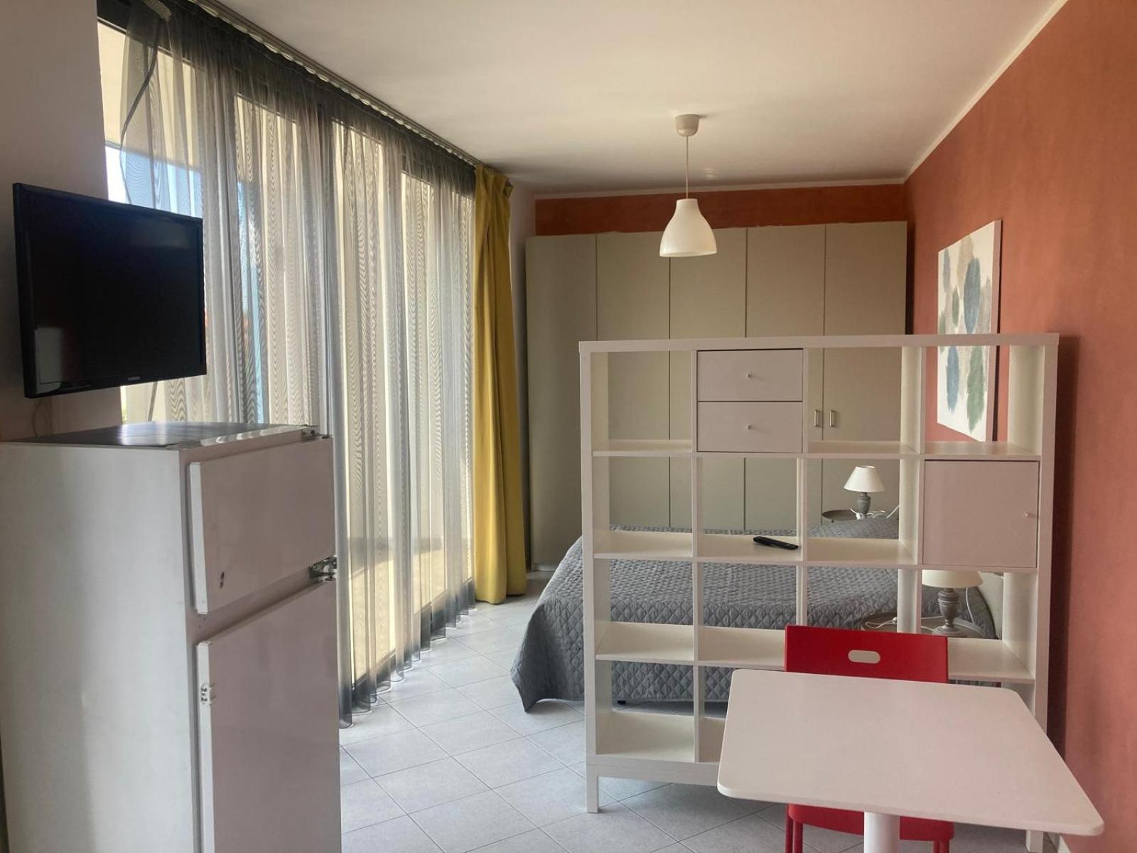 Gerenzano Apartments エクステリア 写真