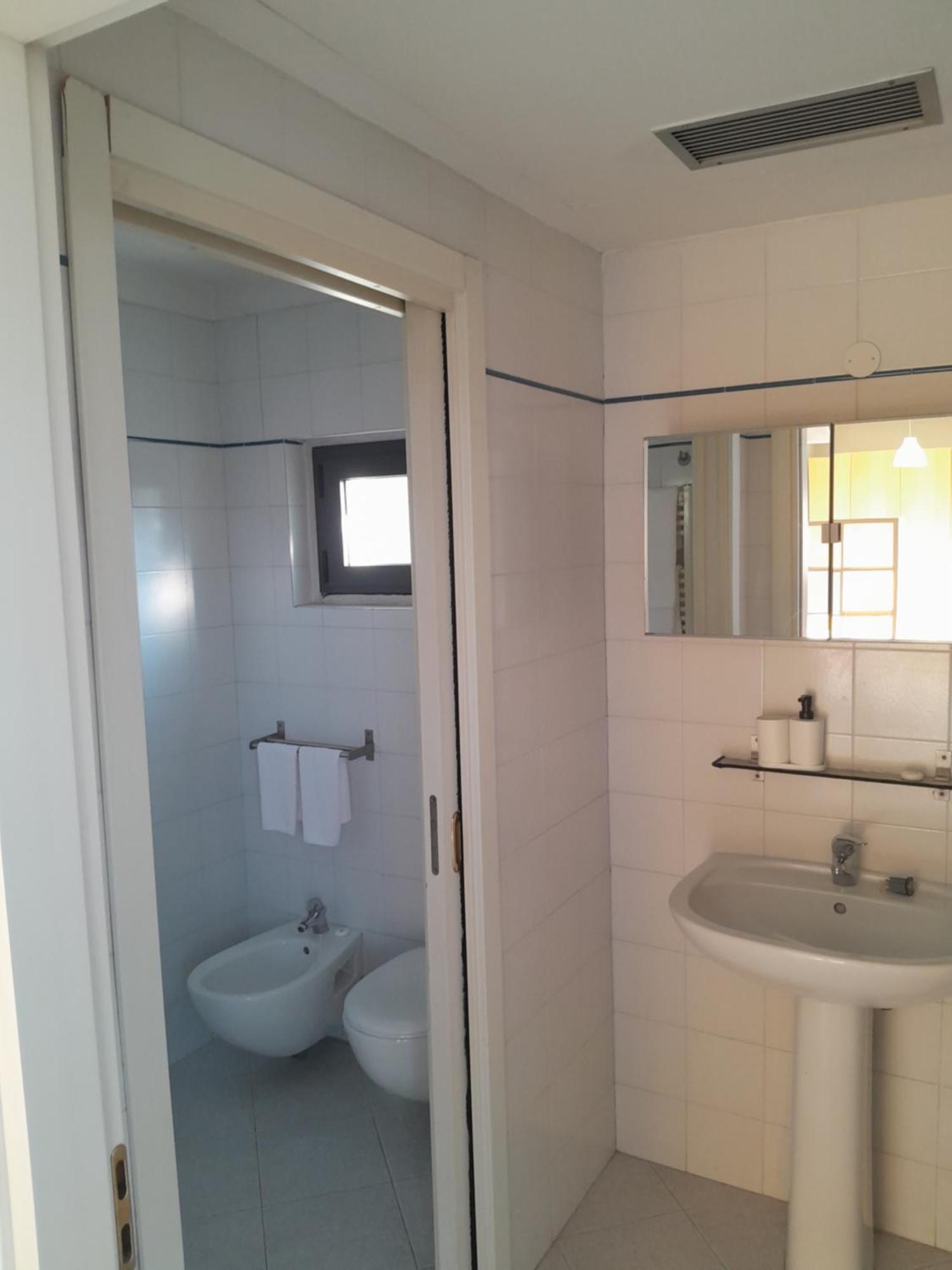 Gerenzano Apartments エクステリア 写真