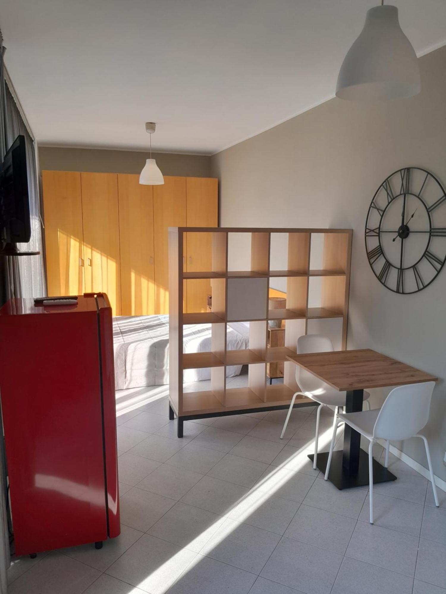 Gerenzano Apartments エクステリア 写真